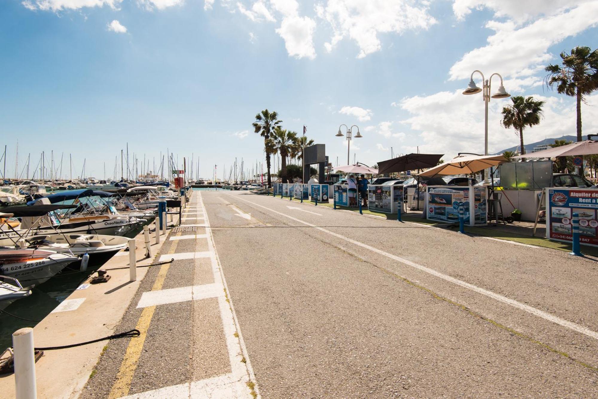 Apartmento En La Pequena Venecia, Puerto Marina Benalmádena Eksteriør billede