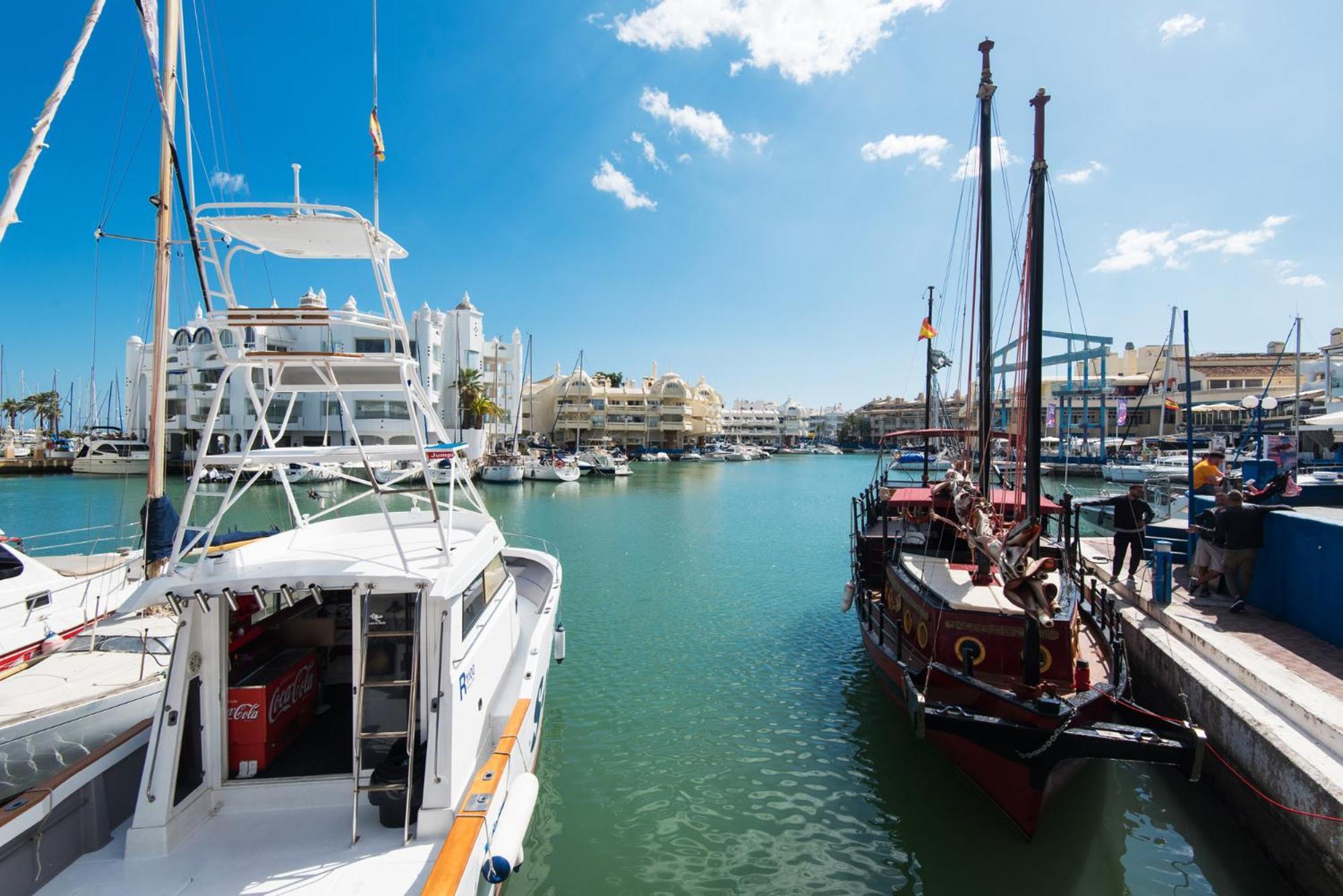 Apartmento En La Pequena Venecia, Puerto Marina Benalmádena Eksteriør billede