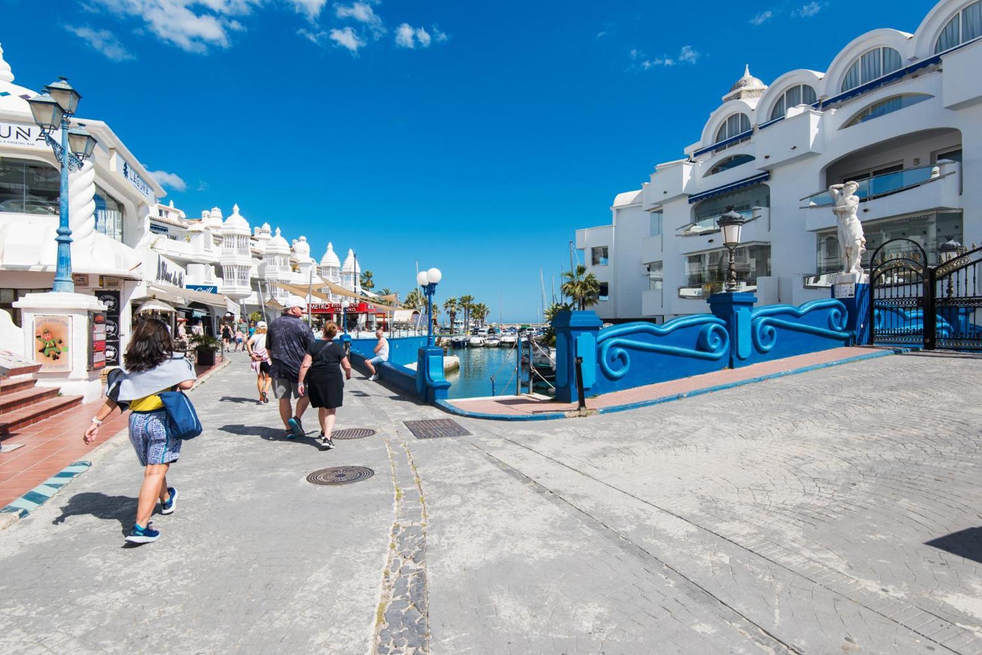 Apartmento En La Pequena Venecia, Puerto Marina Benalmádena Eksteriør billede
